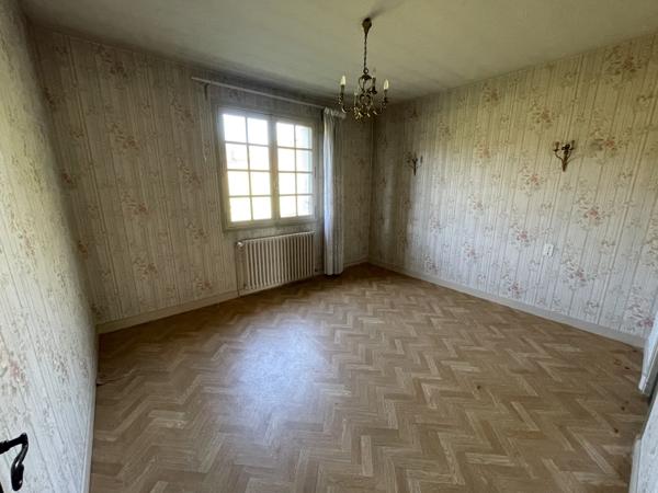 Migné-Auxances (86440) GRANDE MAISON FAMILIALE A RENOVER 180 m2 + 180 m2 Sous-Sol MIGNE-AUXANCES / POITIERS NORD OUEST