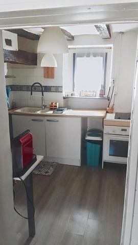 Maison 3 pièces, cave, terrase, jardin avec puits