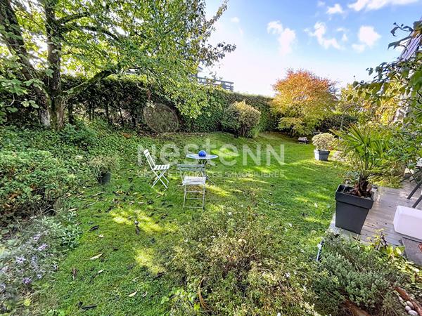 A vendre Maison de 6 pièces de 126 m2 à Plaisir - Quartier de la Bretechelle