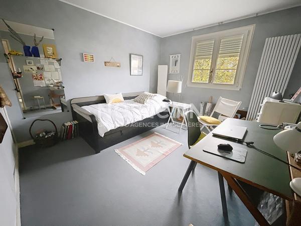 A vendre Maison de 6 pièces de 126 m2 à Plaisir - Quartier de la Bretechelle