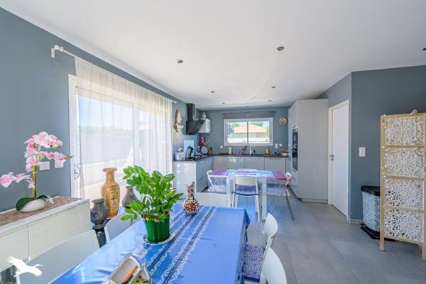 Maison à vendre 368 000 € Parentis-en-Born 4 p 106 m² DPE A