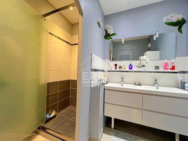 Maison Angoulême 5 pièce(s) 102 m2