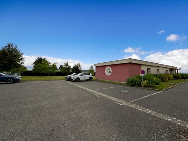 Local d'activité Etrepagny 160 m2