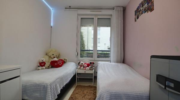 Strasbourg (67200) Strasbourg, T4 plain-pied 81.60 m² terrasse et parking