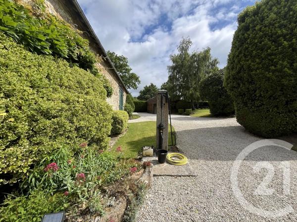 Maison à vendre  12 pièces - 261,90 m 2   BARENTON  - 50