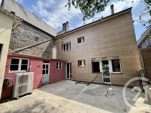 Maison à vendre  12 pièces - 261,90 m 2   BARENTON  - 50