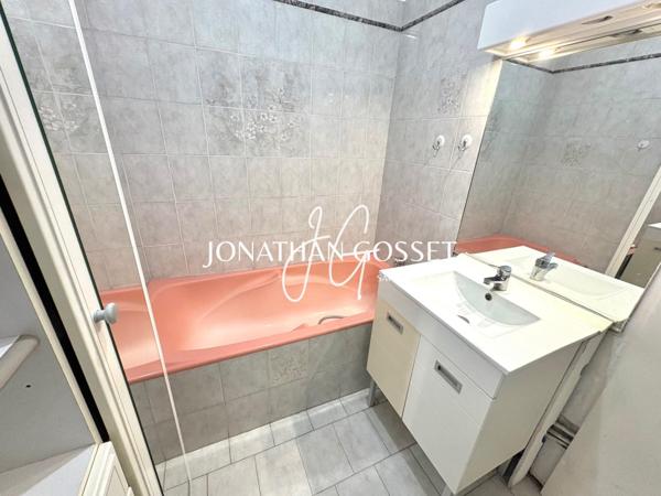 Poissy: Charmant appartement 2pcs de 45m2- 1ch avec balcon