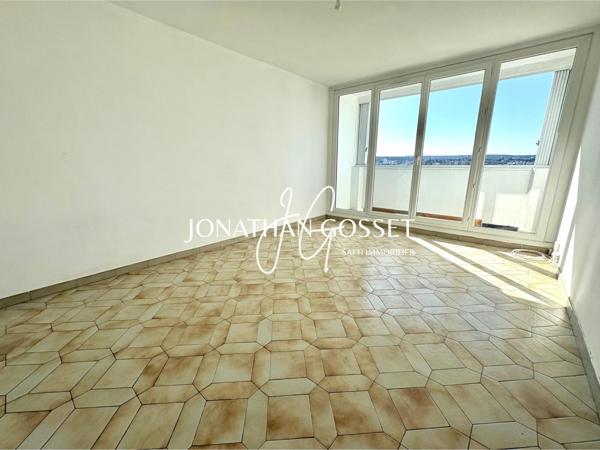 Poissy: Charmant appartement 2pcs de 45m2- 1ch avec balcon