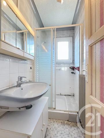 Maison à vendre  4 pièces - 75,70 m 2   MONTFORT SUR RISLE  - 27
