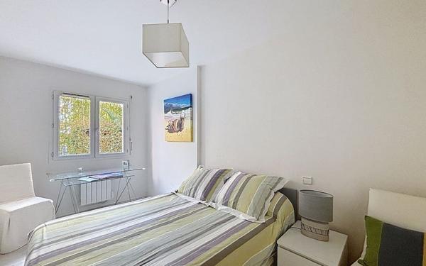 Appartement à vendre    2 pièces • 44 m2 Anglet