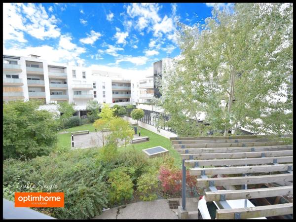 Appartement T4 avec 3 chambres de 86m² au 1er étage avec 2 terrasses et option double garage électifié