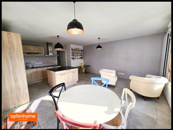 Appartement T4 avec 3 chambres de 86m² au 1er étage avec 2 terrasses et option double garage électifié