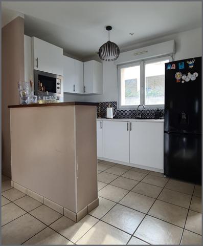 Maison à Bressuire, 79300 - 7 pièces 84m²