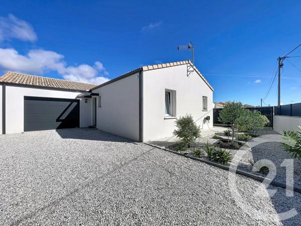 Maison à vendre  4 pièces - 92,54 m 2   ST HILAIRE DE RIEZ  - 85