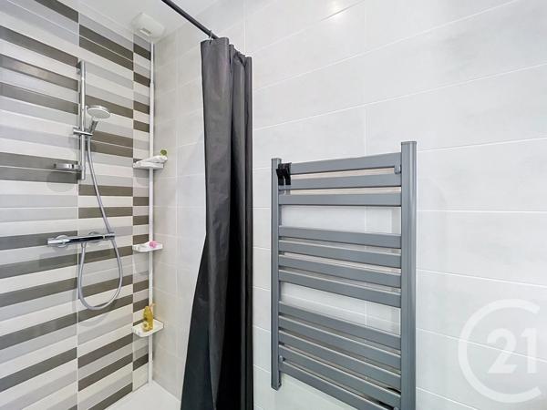 Maison à vendre  4 pièces - 92,54 m 2   ST HILAIRE DE RIEZ  - 85