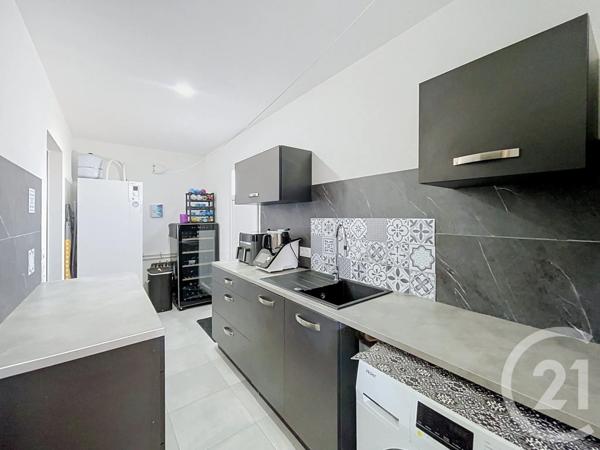 Maison à vendre  4 pièces - 92,54 m 2   ST HILAIRE DE RIEZ  - 85