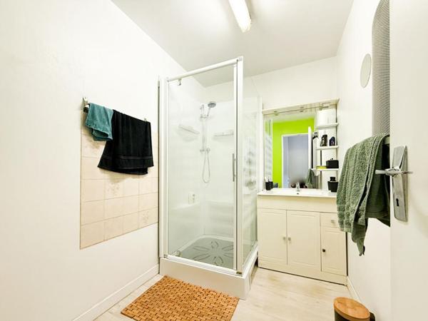 Immeuble 3 lots, 310M², 3 maisons cadastrées