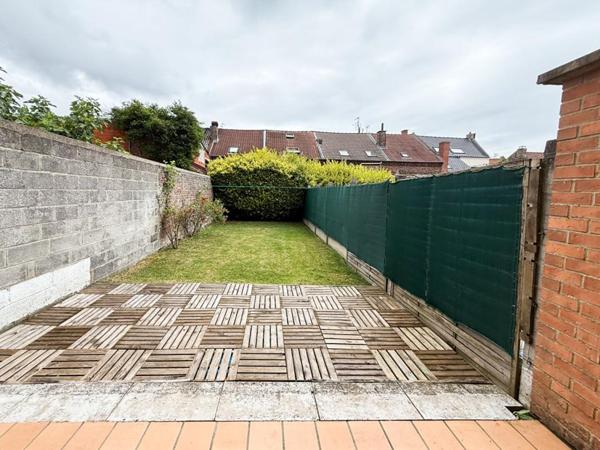 Immeuble 3 lots, 310M², 3 maisons cadastrées