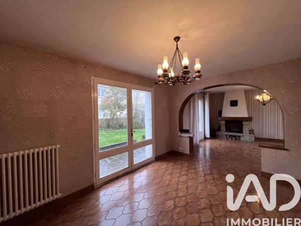 Maison à vendre 5 pièces 101 m² Saint-Martin-des-Champs