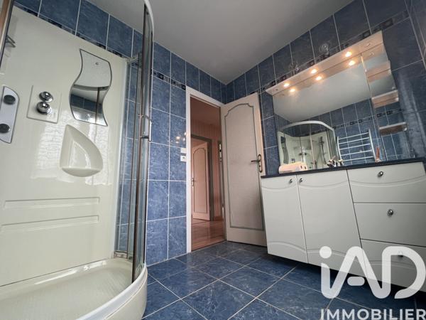 Maison à vendre 5 pièces 101 m² Saint-Martin-des-Champs