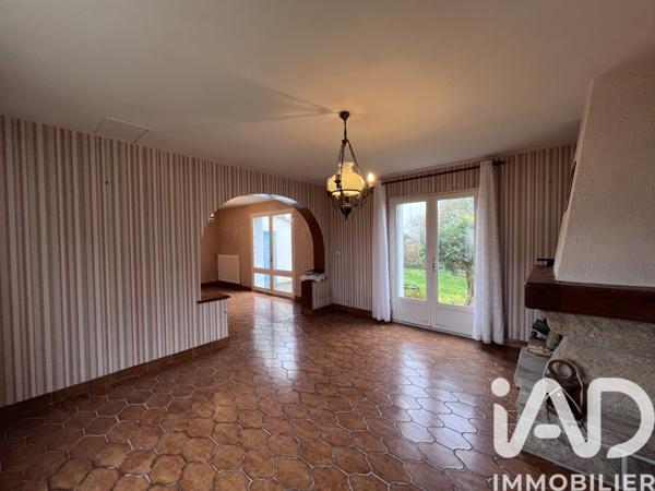 Maison à vendre 5 pièces 101 m² Saint-Martin-des-Champs