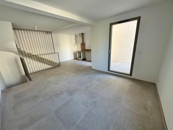 Maison Nimes 3 pièce(s) 73.20 m2