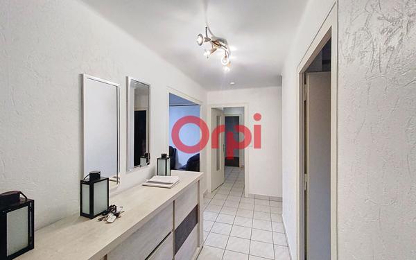 Appartement à louer    3 pièces • 81,51 m2 Annemasse