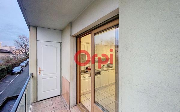 Appartement à louer    3 pièces • 81,51 m2 Annemasse
