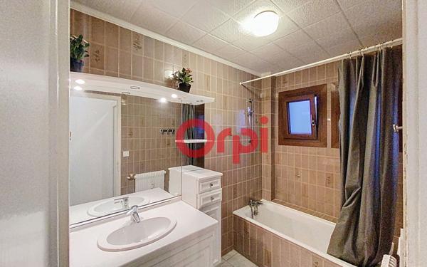 Appartement à louer    3 pièces • 81,51 m2 Annemasse