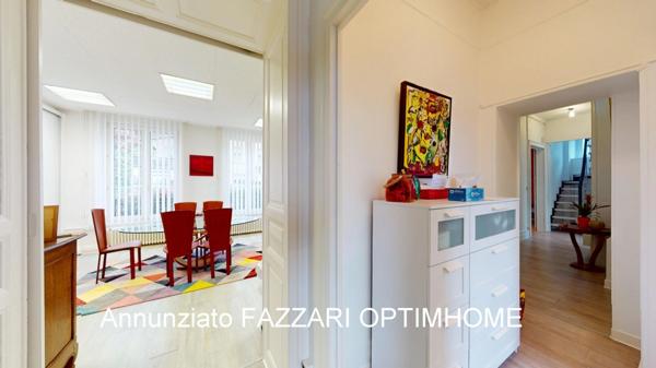 À Vendre – Grande Maison de Maître avec Revenus Locatifs, proche Belgique et Luxembourg !