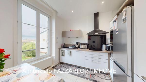 À Vendre – Grande Maison de Maître avec Revenus Locatifs, proche Belgique et Luxembourg !