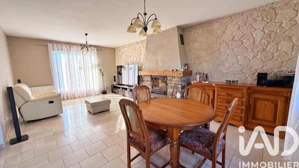 Maison à vendre 6 pièces 144 m² Aux Marais