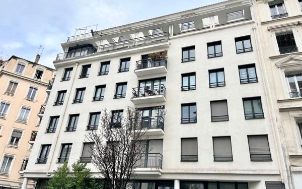 Appartement à vendre    3 pièces • 77,80 m2 Lyon 6