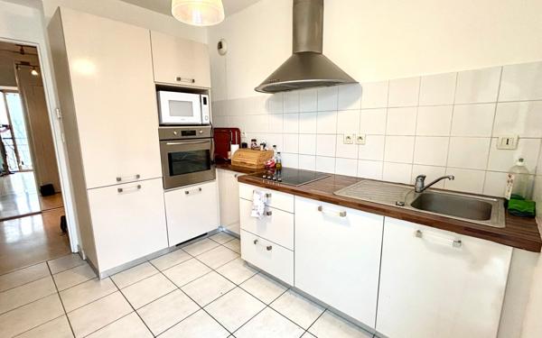 Appartement à vendre    3 pièces • 77,80 m2 Lyon 6