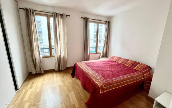 Appartement à vendre    3 pièces • 77,80 m2 Lyon 6