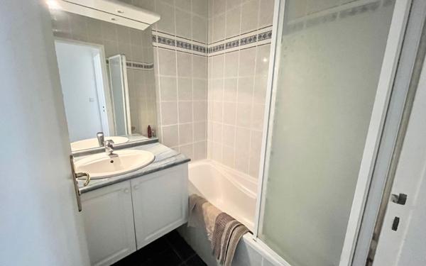 Appartement à vendre    3 pièces • 77,80 m2 Lyon 6