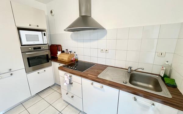 Appartement à vendre    3 pièces • 77,80 m2 Lyon 6