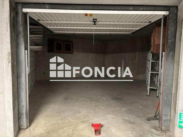 Location Parking - 12-14-16 AVENUE GENERAL CARMILLE La Seyne Sur Mer 83500