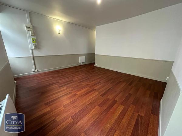 Maison à louer 2 pièces 46.91m² Châteauroux (36000)