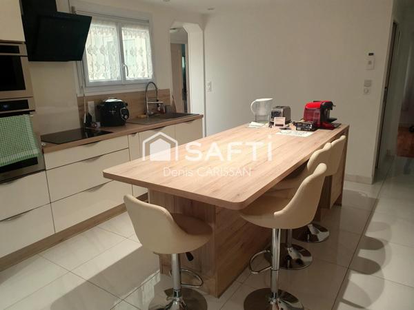 Maison plain-pied 6 pièces + piscine