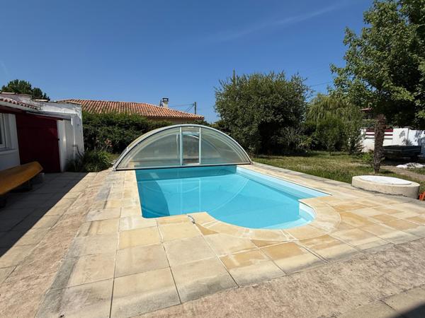 Maison avec local professionnel