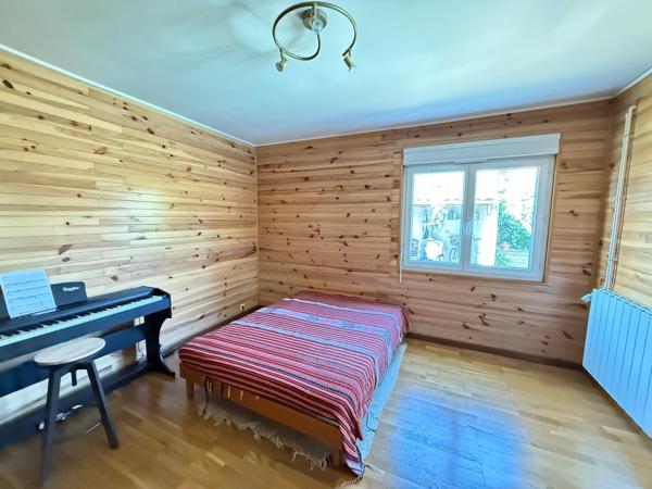 Maison avec local professionnel