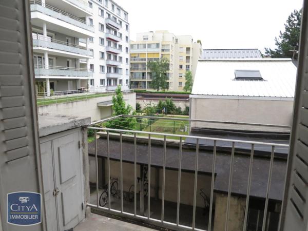 Appartement à louer 2 pièces 55m² Grenoble (38100)