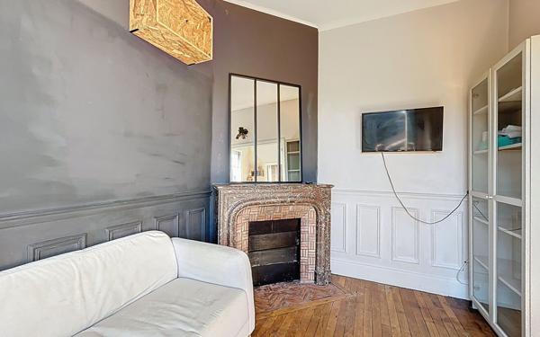 Appartement à vendre    3 pièces • 36,29 m2 Suresnes