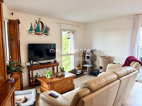 Appartement à SAINT-AVE, 56890 - 3 pièces 80m²