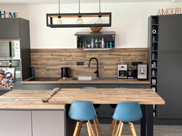 Uzès : Villa récente avec jardin et piscine