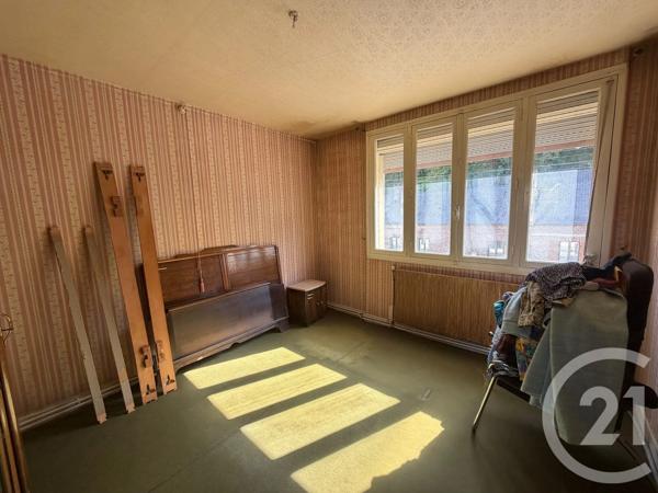 Maison à vendre  5 pièces - 85 m 2   GUISE  - 02