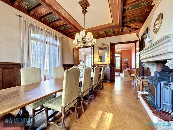 MAISON DE MAITRE 1905 - RENOVEE - NORD DE LYON
