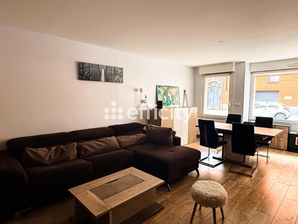 Appartement
         3 pièces
        - 84 m² 315 000 € *