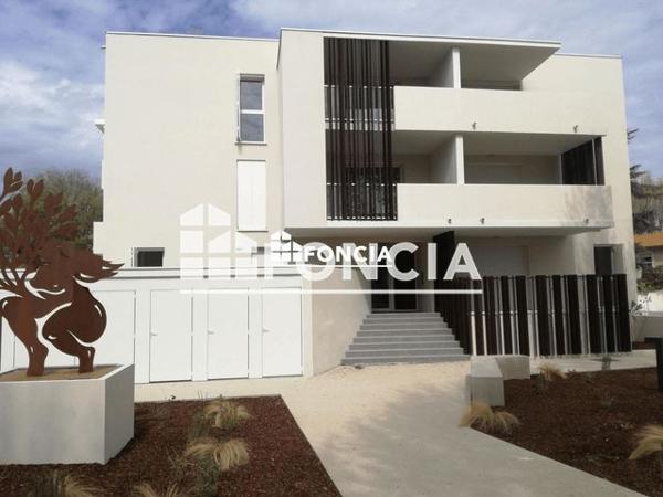 Location Appartement 4 pièces 77.9 m² - 2 RUE DE L'EGALITE Serignan 34410